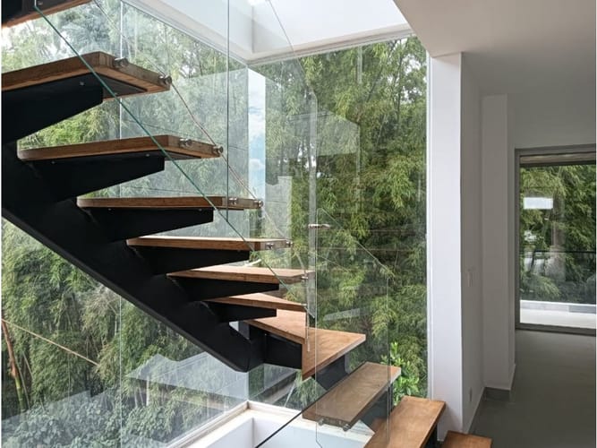Casa de 3 alcobas en venta en El Esmeraldal, Envigado, 323 m² · foto 14 de 24