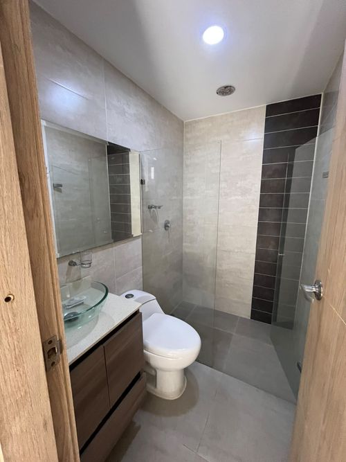Casa de 3 alcobas en venta en Cabañas, Bello, 75 m² · foto 5 de 23