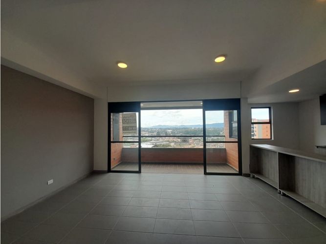 Apartamento de 2 alcobas en venta en El Porvenir, Rionegro, 77 m² · foto 2 de 24