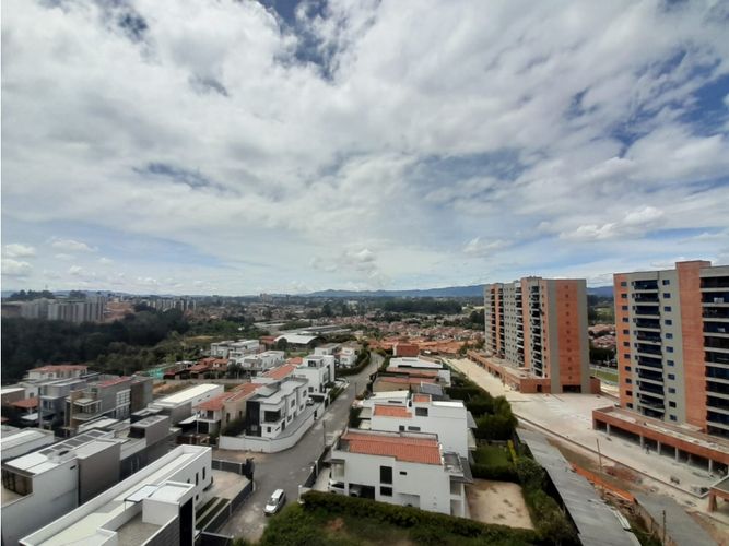 Apartamento de 2 alcobas en venta en El Porvenir, Rionegro, 77 m² · foto 10 de 24