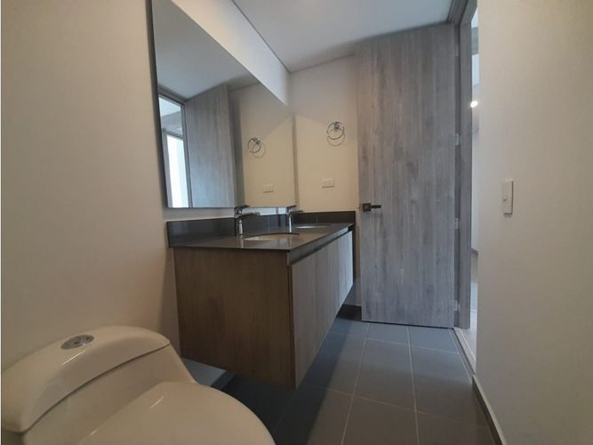 Apartamento de 2 alcobas en venta en El Porvenir, Rionegro, 77 m² · foto 19 de 24