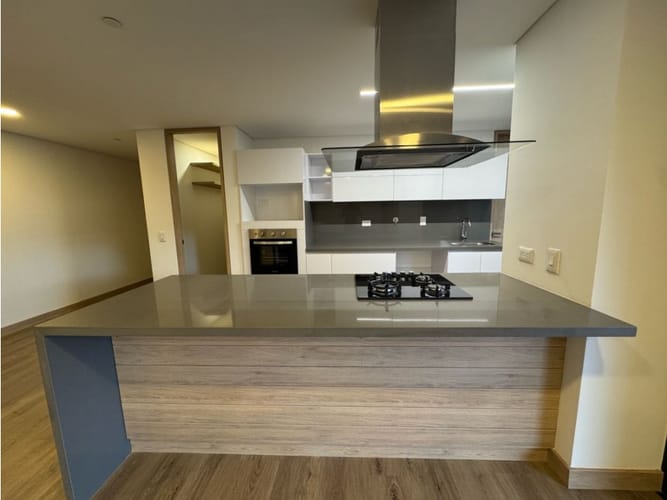 Apartamento de 4 alcobas en venta en Llano Grande, Rionegro, 173 m² · foto 2 de 22