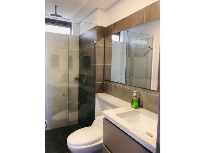 Apartamento de 1 alcoba en venta en Llano Grande, Rionegro, 56 m² · foto 3 de 8