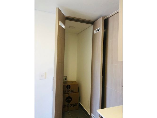 Apartamento de 1 alcoba en venta en Llano Grande, Rionegro, 56 m² · foto 6 de 8