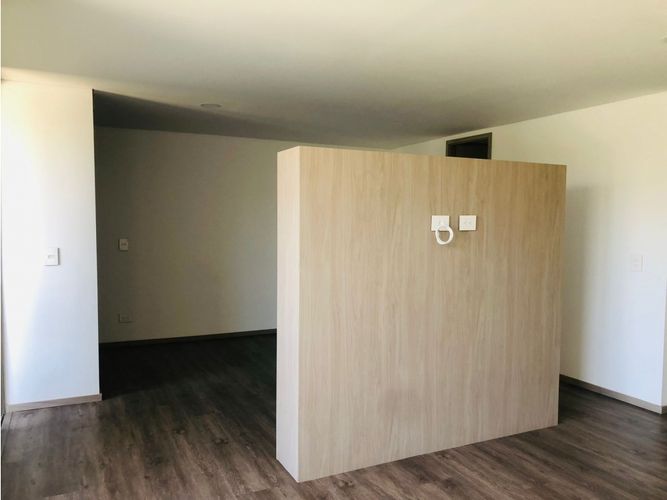 Apartamento de 1 alcoba en venta en Llano Grande, Rionegro, 56 m² · foto 7 de 8