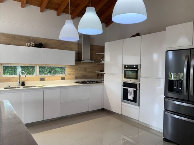 Casa de 3 alcobas en venta en Llano Grande, Rionegro, 320 m² · foto 7 de 24