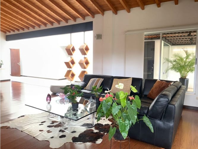 Casa de 3 alcobas en venta en Llano Grande, Rionegro, 320 m² · foto 12 de 24