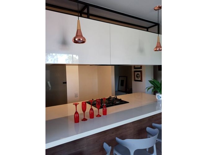 Apartamento de 3 alcobas en venta en Llano Grande, Rionegro, 143 m² · foto 4 de 12