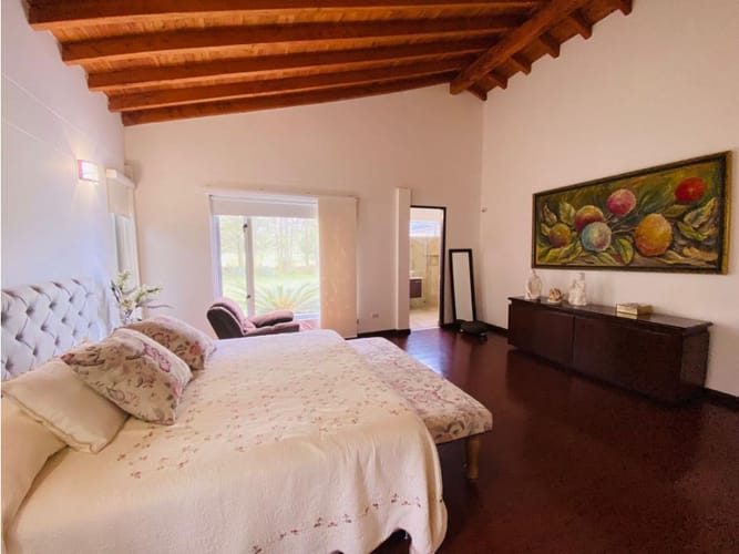 Casa de 3 alcobas en venta en Llano Grande, Rionegro, 320 m² · foto 21 de 24