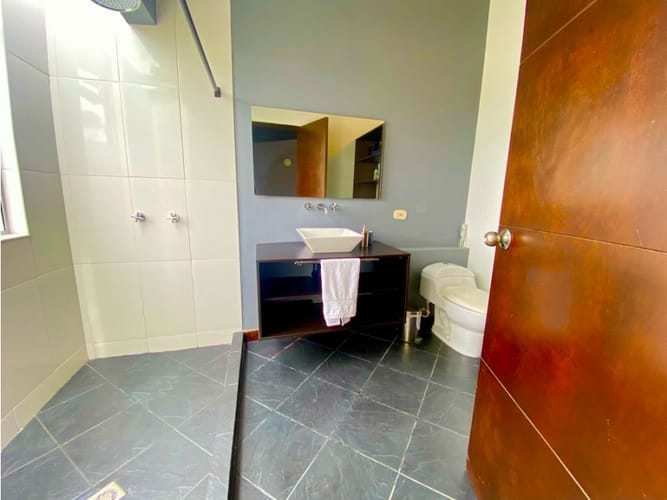 Casa de 4 alcobas en venta en El Capiro, Rionegro, 500 m² · foto 20 de 24