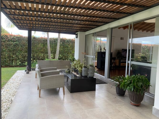 Casa de 3 alcobas en venta en Llano Grande, Rionegro, 320 m² · foto 23 de 24