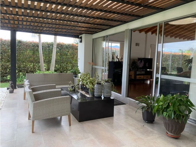 Casa de 3 alcobas en venta en Llano Grande, Rionegro, 320 m² · foto 24 de 24