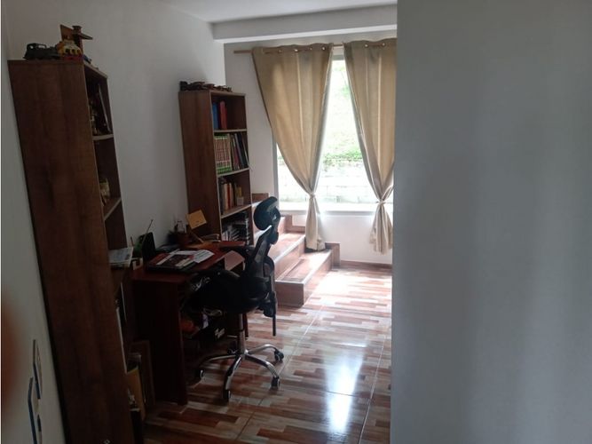 Casa de 4 alcobas en venta en El Carmen De Viboral, El Carmen de Viboral, 260 m² · foto 9 de 16