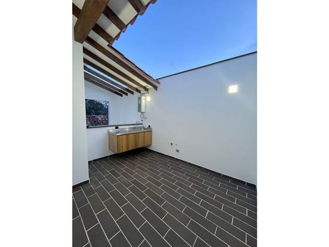 Casa de 3 alcobas en venta en Centro, Rionegro, 200 m² · foto 10 de 22