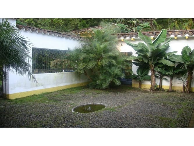 Casa de 3 alcobas en venta en El Poblado, Medellín, 600 m² · foto 7 de 15