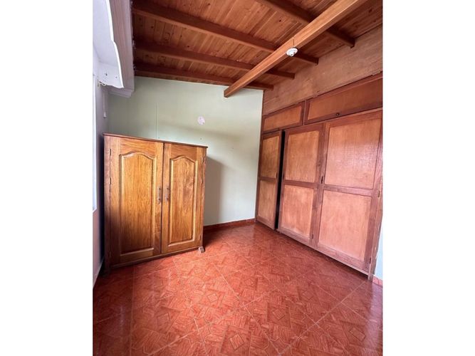 Casa de 5 alcobas en venta en El Porvenir, Rionegro, 120 m² · foto 5 de 12