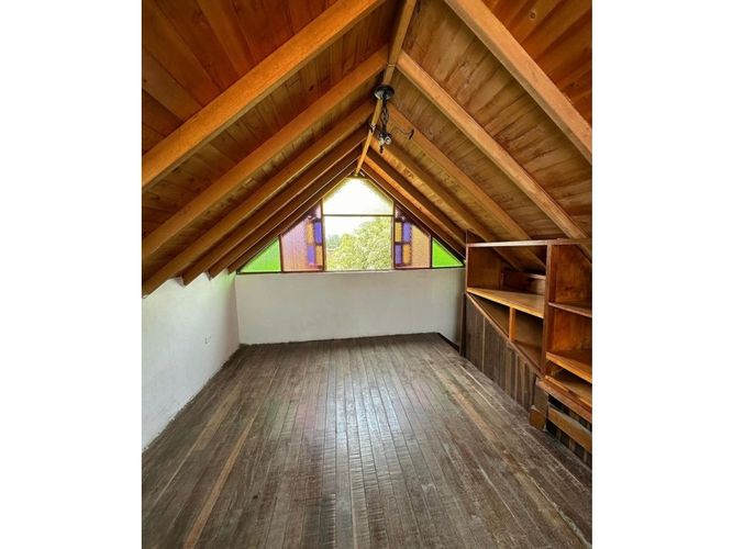 Casa de 5 alcobas en venta en El Porvenir, Rionegro, 120 m² · foto 10 de 12