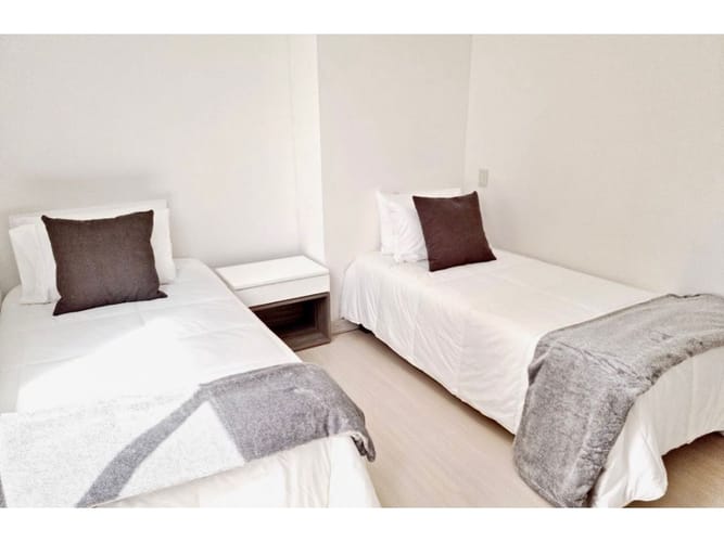 Apartamento de 3 alcobas en venta en Lalinde, Medellín, 150 m² · foto 12 de 20