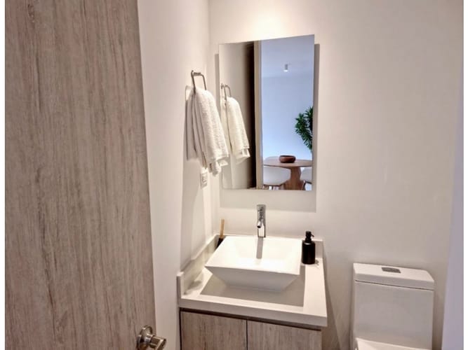Apartamento de 3 alcobas en venta en Lalinde, Medellín, 150 m² · foto 13 de 20