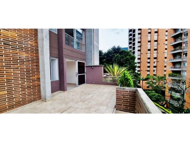 Apartamento de 3 alcobas en venta en Lalinde, Medellín, 150 m² · foto 20 de 20