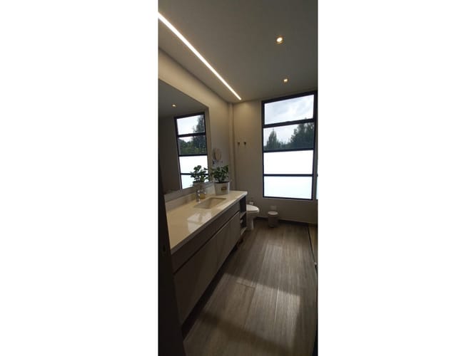 Casa de 3 alcobas en venta en Guamito, La Ceja, 326 m² · foto 6 de 11