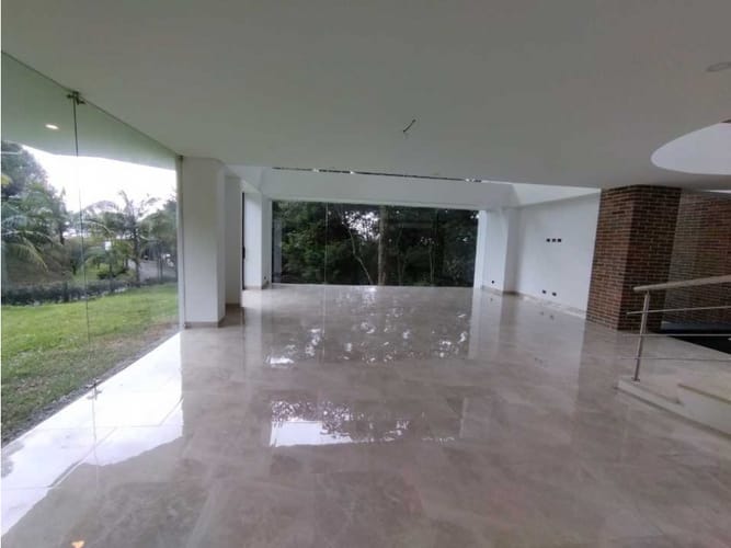 Casa en venta en Santa Catalina, Envigado · foto 3 de 24