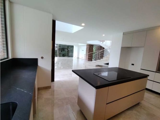 Casa en venta en Santa Catalina, Envigado · foto 7 de 24