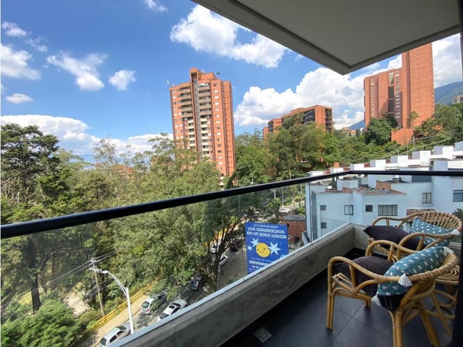 Apartamento de 3 alcobas en venta en Los Balsos, Medellín, 156 m² · foto 3 de 19