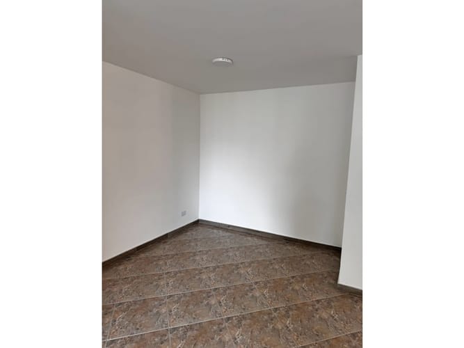 Apartamento en venta en Laureles, Medellín · foto 8 de 23