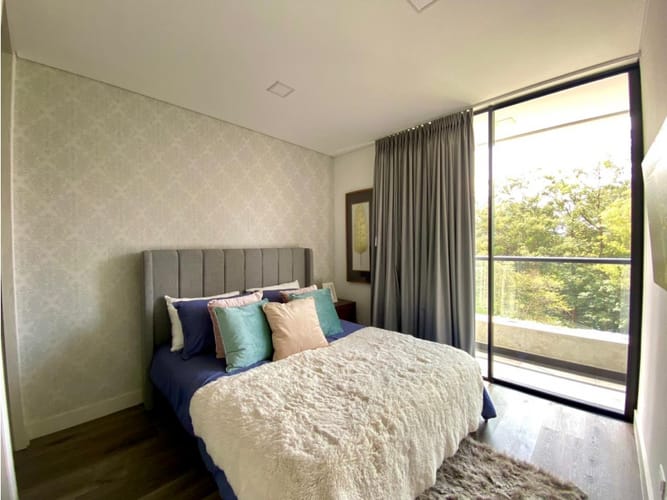 Apartamento de 3 alcobas en venta en Los Balsos, Medellín, 156 m² · foto 14 de 19