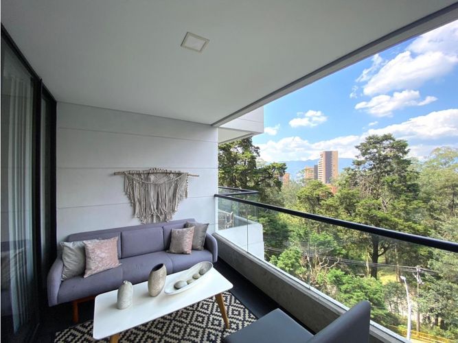 Apartamento de 3 alcobas en venta en Los Balsos, Medellín, 156 m² · foto 15 de 19