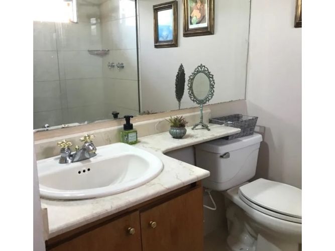 Casa de 3 alcobas en venta en Cuatro Esquinas, Rionegro, 170 m² · foto 6 de 6