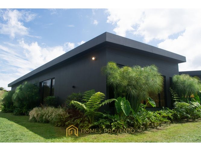 Casa de 4 alcobas en venta en Llano Grande, Rionegro, 400 m² · foto 19 de 24