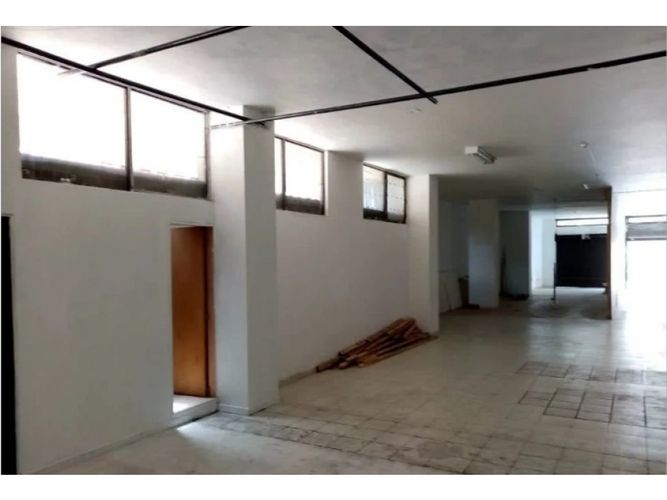 Apartamento en venta en Centro, Rionegro, 321 m² · foto 3 de 5