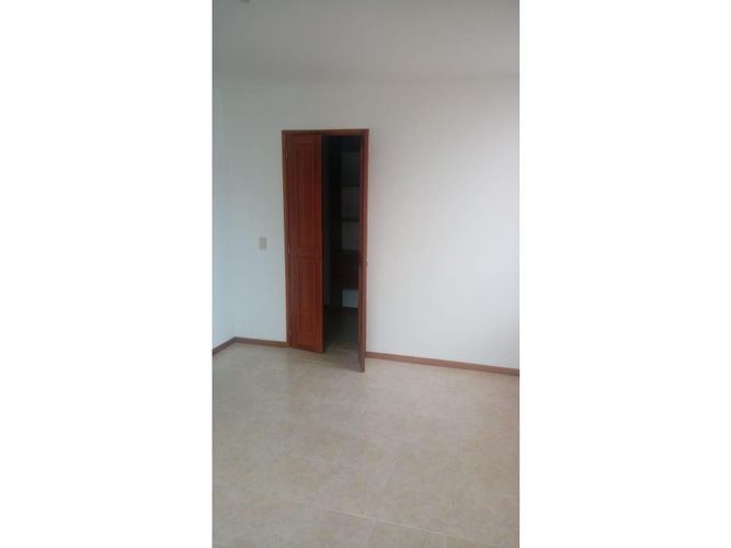 Apartamento en venta en El Poblado, Bogotá · foto 15 de 18