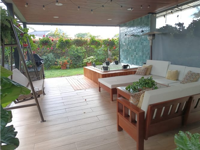 Casa de 4 alcobas en venta en Llano Grande, Rionegro, 340 m² · foto 4 de 20