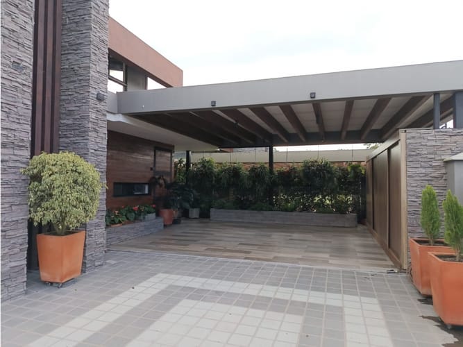 Casa de 4 alcobas en venta en Llano Grande, Rionegro, 340 m² · foto 5 de 20