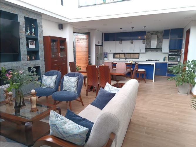 Casa de 4 alcobas en venta en Llano Grande, Rionegro, 340 m² · foto 11 de 20