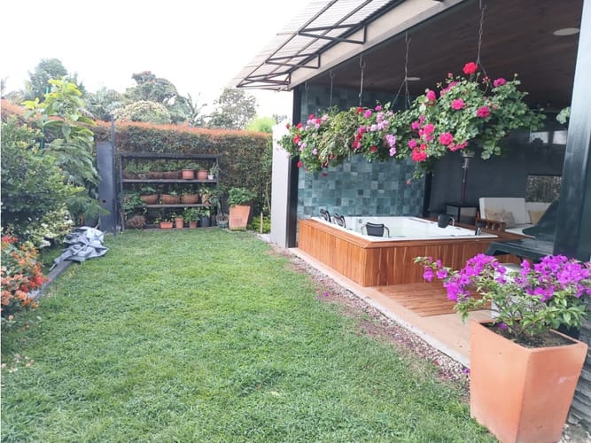 Casa de 4 alcobas en venta en Llano Grande, Rionegro, 340 m² · foto 12 de 20