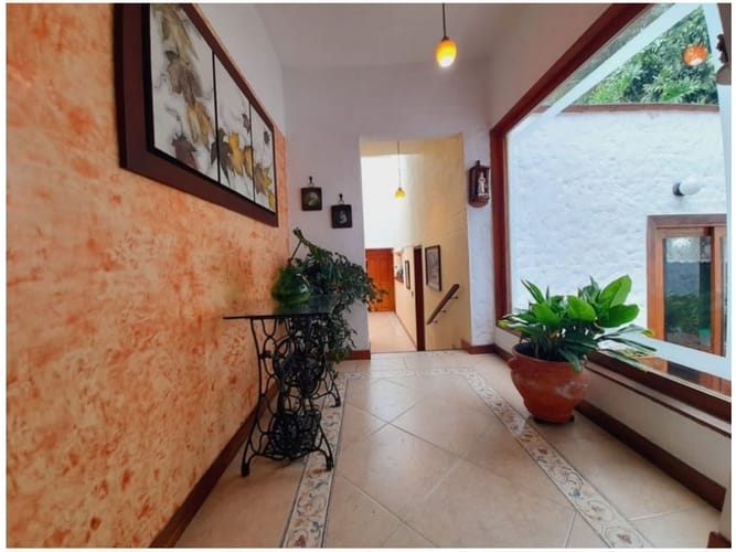 Casa de 4 alcobas en venta en Altos Del Escobero, Medellín, 520 m² · foto 16 de 24