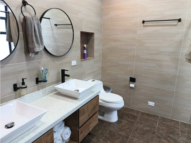 Casa de 4 alcobas en venta en Llano Grande, Rionegro, 340 m² · foto 15 de 20