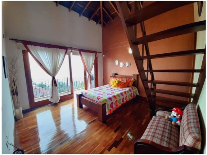 Casa de 4 alcobas en venta en Altos Del Escobero, Medellín, 520 m² · foto 19 de 24