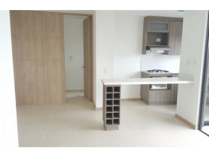 Apartamento de 2 alcobas en venta en Barro Blanco, Rionegro, 67 m² · foto 3 de 12