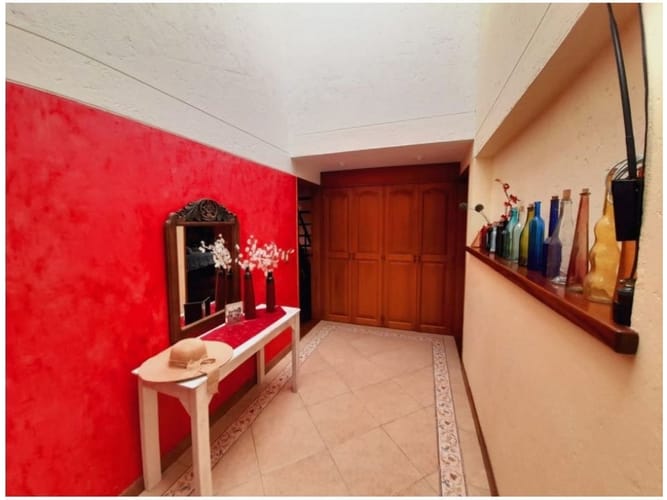 Casa de 4 alcobas en venta en Altos Del Escobero, Medellín, 520 m² · foto 23 de 24