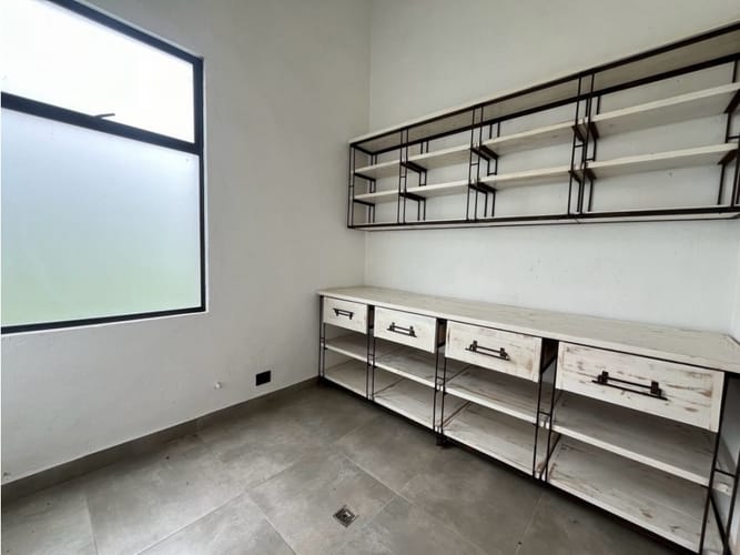 Casa de 4 alcobas en venta en Llano Grande, Rionegro, 264 m² · foto 8 de 13