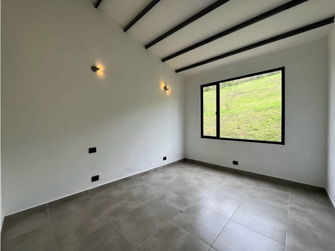 Casa de 4 alcobas en venta en Llano Grande, Rionegro, 264 m² · foto 10 de 13