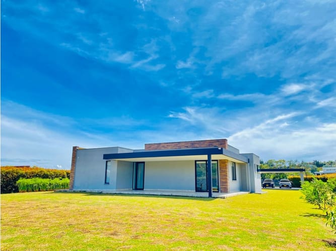 Casa de 4 alcobas en venta en Quirama, El Carmen de Viboral, 536 m² · foto 9 de 24