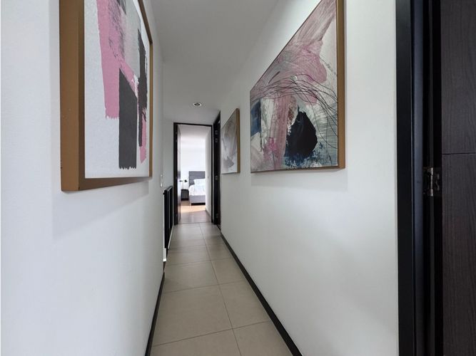 Apartamento en venta en El Poblado, Medellín · foto 7 de 22