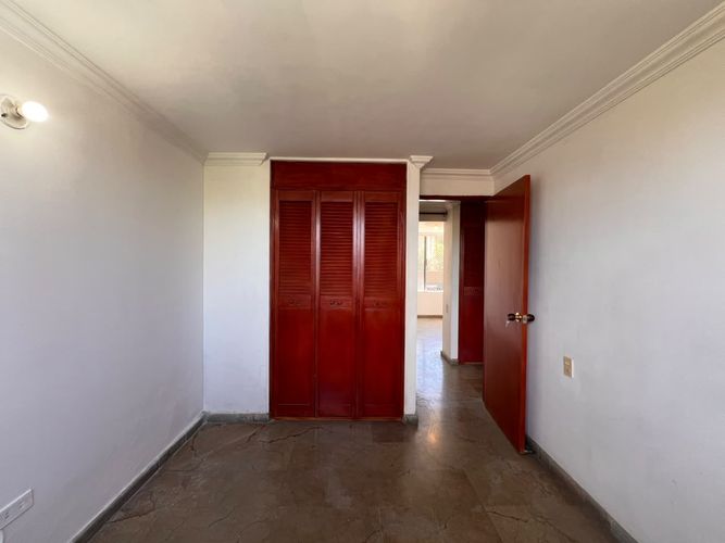 Apartamento de 3 alcobas en venta en Los Balsos, Medellín, 80 m² · foto 8 de 15