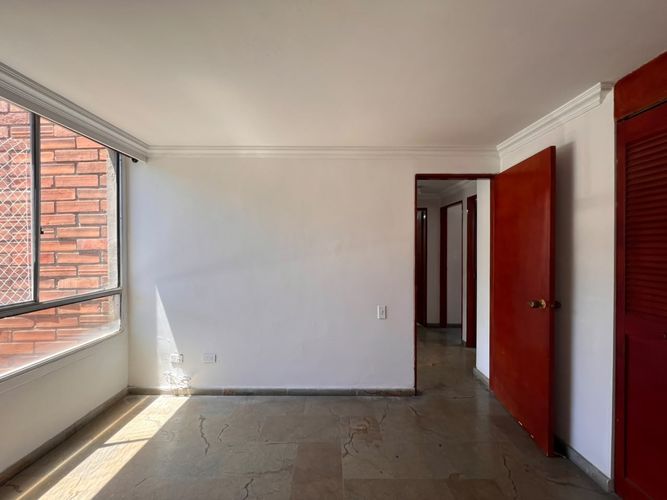 Apartamento de 3 alcobas en venta en Los Balsos, Medellín, 80 m² · foto 11 de 15